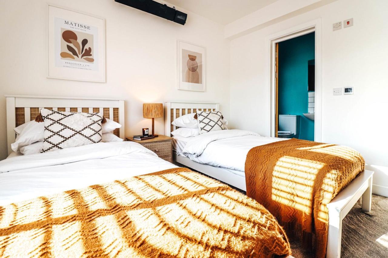 Principality View Apartment Two, By Solace Stays Cardiff Ngoại thất bức ảnh