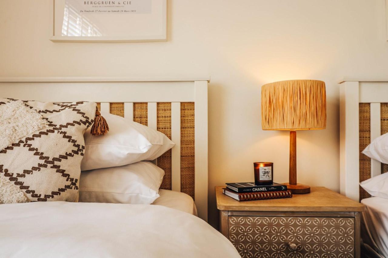 Principality View Apartment Two, By Solace Stays Cardiff Ngoại thất bức ảnh
